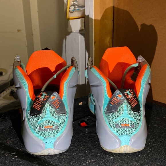 Lebron 12 NSRL - Picture 4 of 7